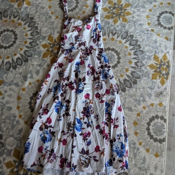 Flowery dress - New Light Fashion - Picture 1 of 4
